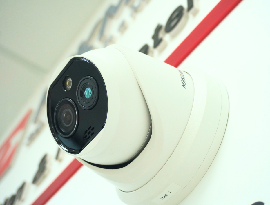 Camera giám sát